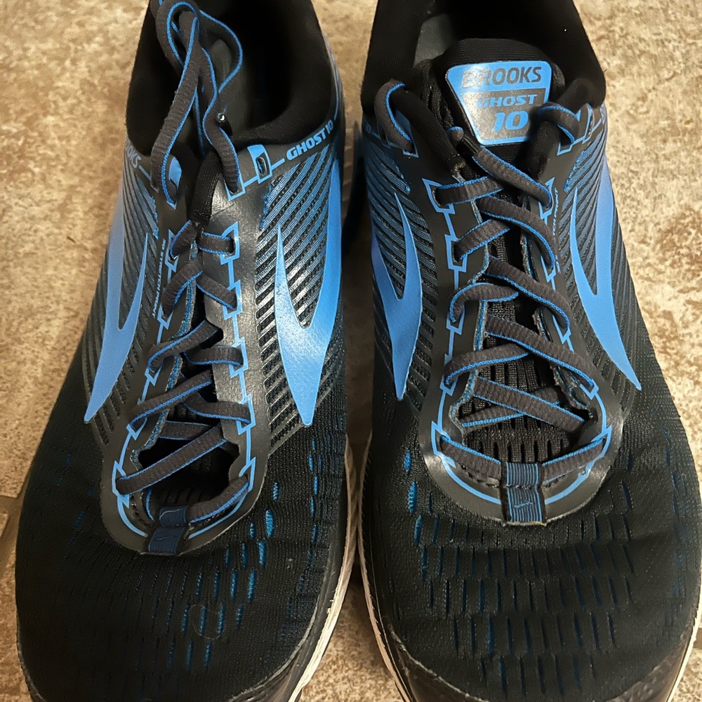 Brooks Ghost 10 Black and Blue Athletic Shoes